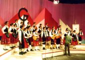 Coros y Danzas 1984 programa TV Gente Joven