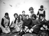 Trabajadoras de Aceuchal en la Cooperativa de Almendralejo en 1970
