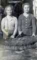 Mujeres haciendo capachos en 1935